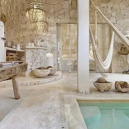 Villa Coconut Cave Tulum